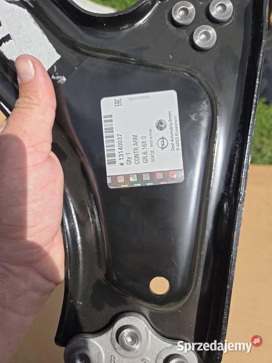 Wahacz lewy przód przedni Opel Corsa C 13140037 Wahacze dolnośląskie