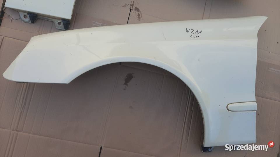 błotnik przedni prawy lewy Mercedes E w211 lift Dębno
