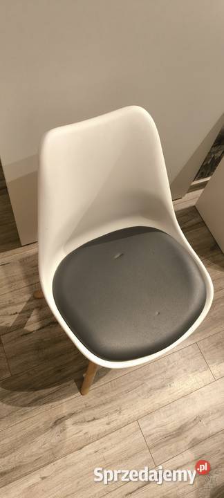 Sprzedam toaletkę IKEA z krzesłem Lublin sprzedam