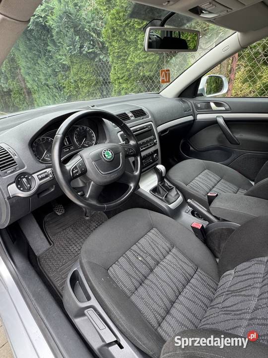 Skoda Octavia II FL 16 TDI 4x4 105 2010 Niski lubelskie Tomaszów Lubelski