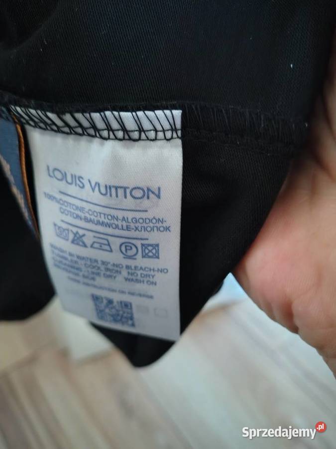 Czarna Koszulka Louis Vuitton M Rozmiar M Września