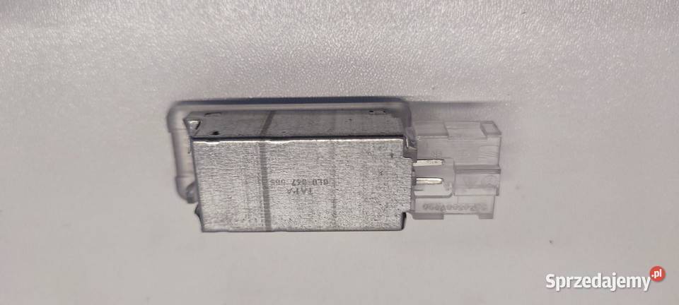 SEAT ATECA LAMPKA KABINY 6L0947565 sprzedam