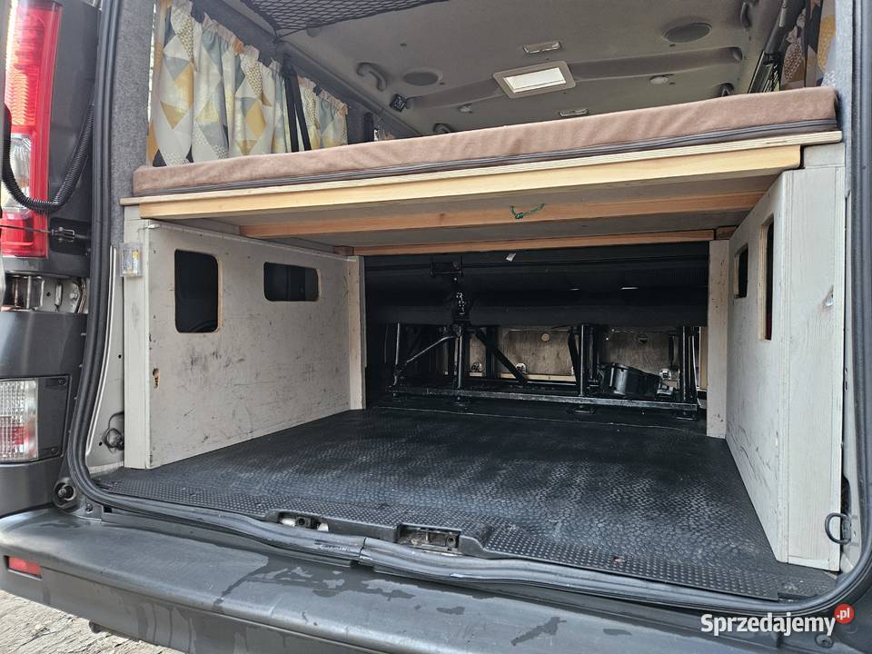 Opel Vivaro 20 2012 Kampervan Rok produkcji 2012 Kampery wielkopolskie Poznań