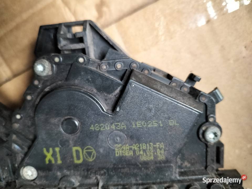 MONDEO MK3 ZAMEK RĄCZKA DRZWI LEWY PRZÓD