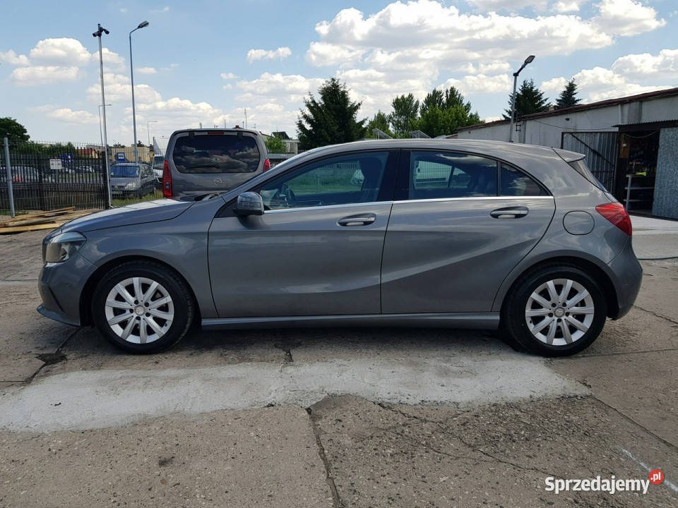Mercedes A 160 16 Benzyna Klima Zarejestrowany czujnik zmierzchu