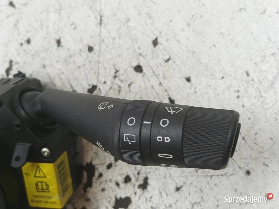 PRZEŁĄCZNIK ZESPOLONY 07355213130 Fiat Grande Rok produkcji 2012 Wyposażenie wnętrza