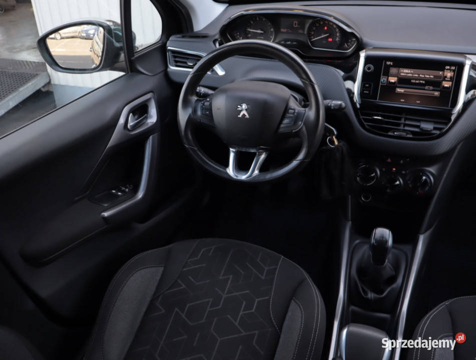 Peugeot 2008 12 PureTech manualna Lublin