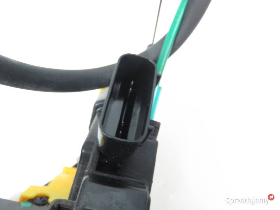 ZAMEK PRAWY PRZEDNI KIA PRO CEED II 81320A2810