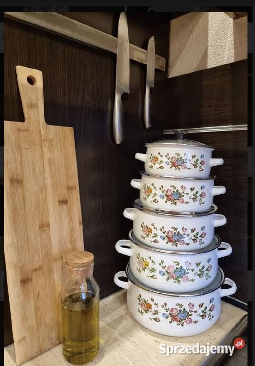 89 Garnki emalia drobne kwiatki Zabrze