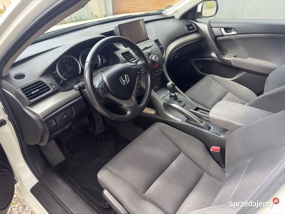 Honda Accord 8 Executive benzyna LPG Rok produkcji 2011 Accord Giżycko