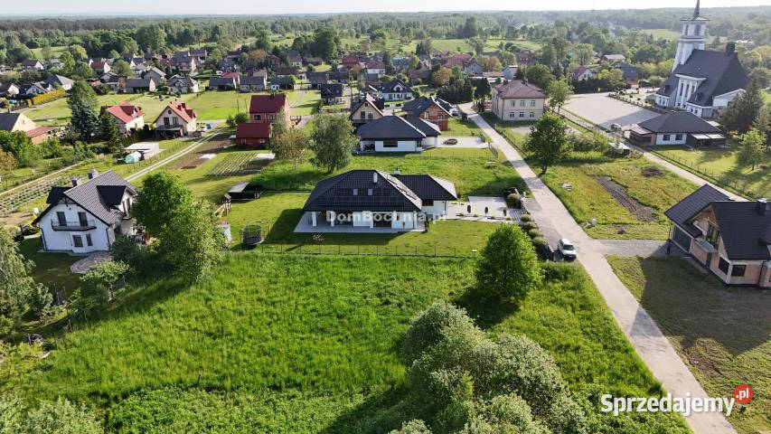 sprzedaży działki Borek 1527m2