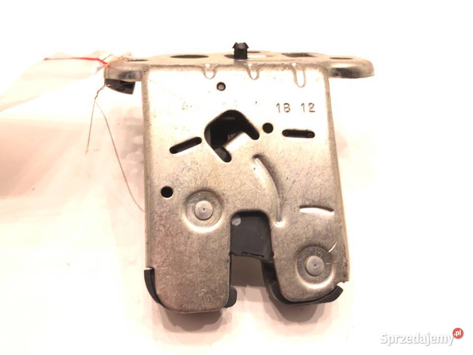 ZAMEK KLAPY TYŁ AUDI A6 C7 SedanLimuzyna