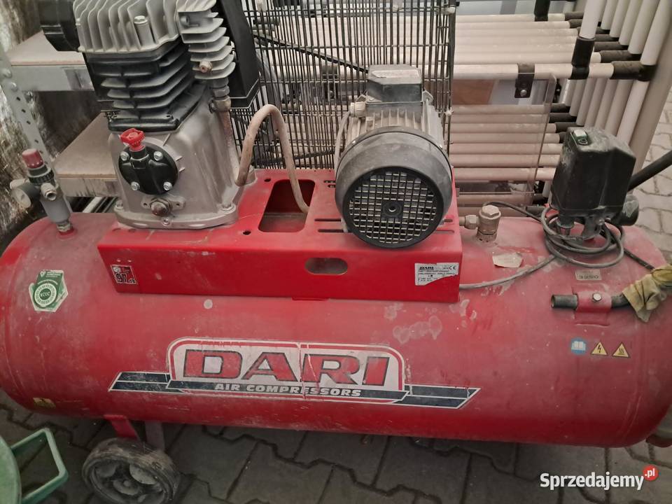 Kompresor tłokowy DARIFINI 200L 4 kW 55 400V Włoszczowa sprzedam