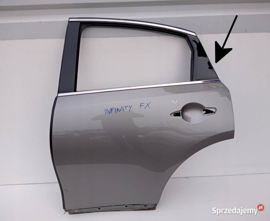LISTWA TRÓJKĄT DEKOR LEWY TYŁ INFINITI QX70 listwy boczne Karoseria Nowy Tomyśl