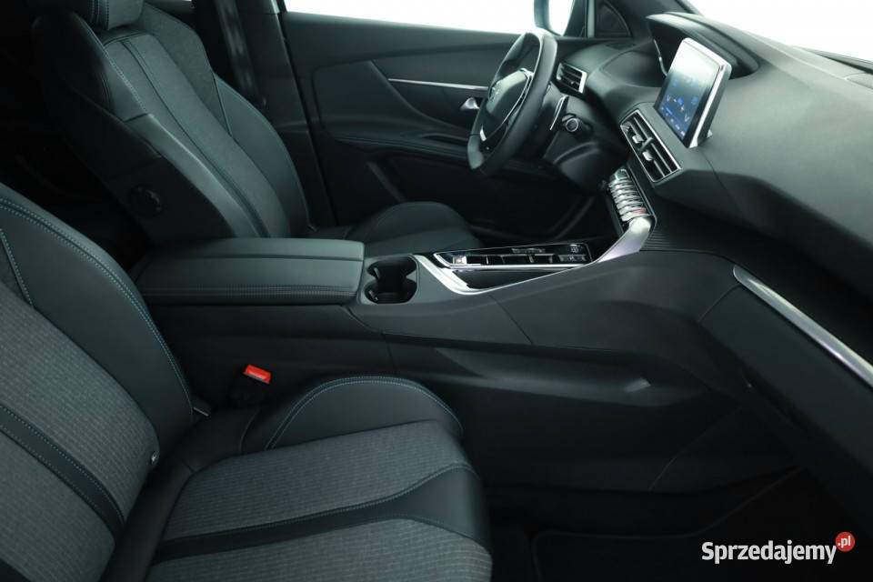 Peugeot 3008 12 PureTech automatyczna