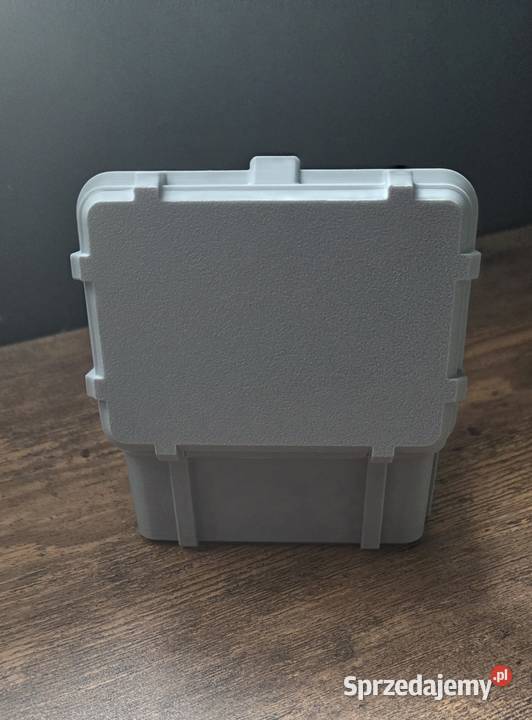 Pudełko na baterie AA Wojkowice sprzedam