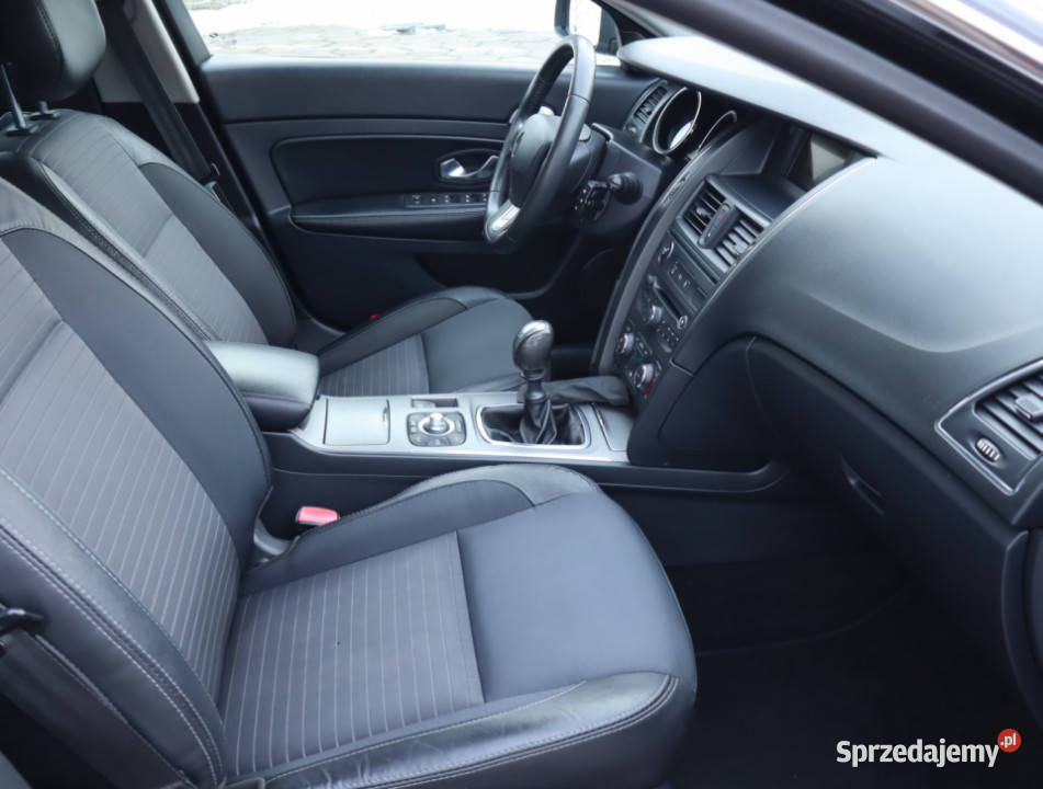 Renault Latitude 20 dCi łódzkie