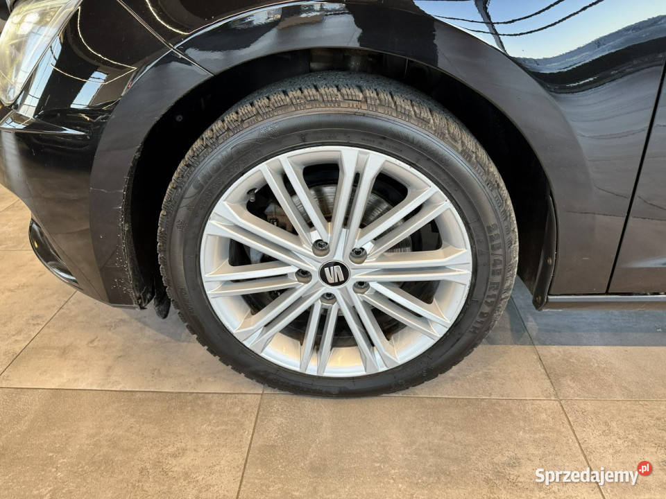 Seat Leon ST Xcellence 14TSI 125 M6 2017 r salon gniazdo SD Leon Myślenice