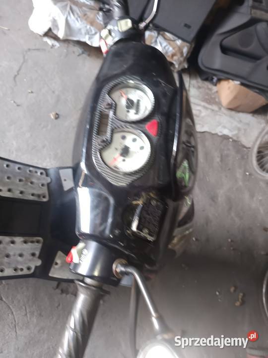 Sprzedam motocykl skuter stan