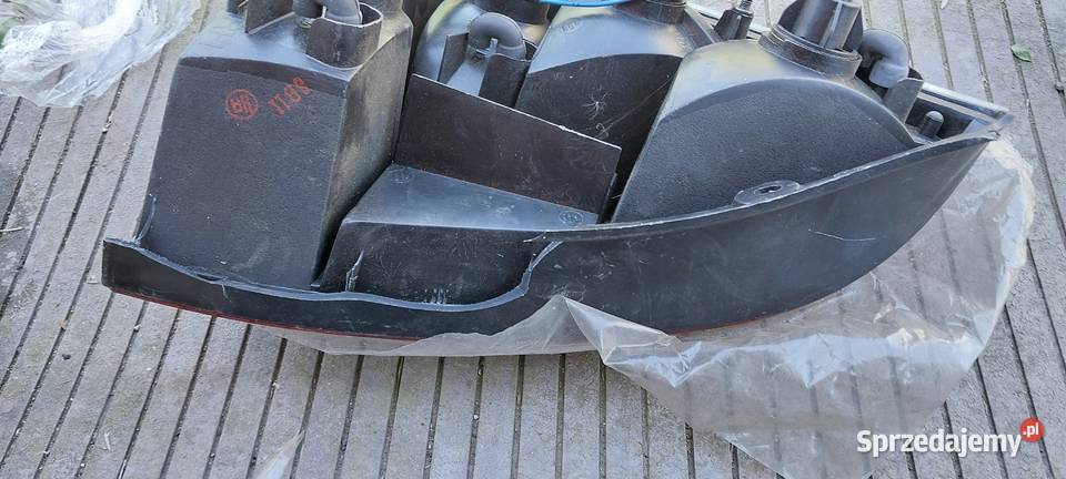 Daewoo Nubira kombi lampa tył prawa lewa tylna Byków sprzedam