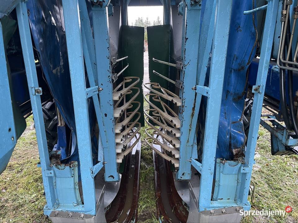 Holland Braud 2714 kombajn do zbioru porzeczki Biała Podlaska