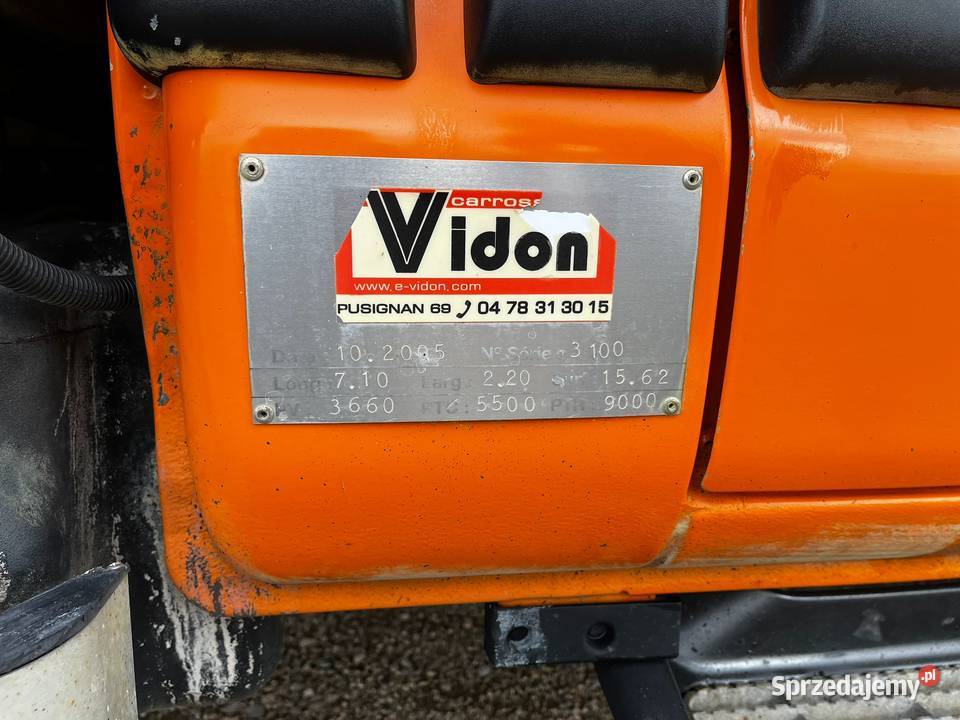 RENAULT Mascott DCI 160 CAISSE HAYON BM249 Rok produkcji 2005 wielkopolskie Pleszew