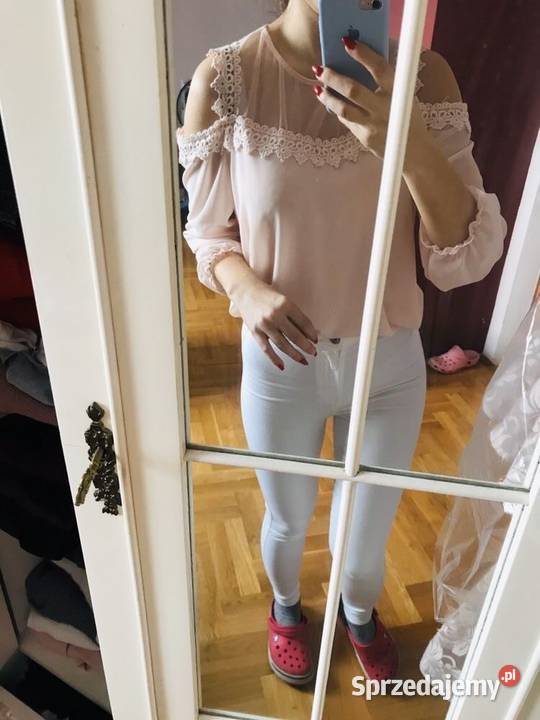 Bluzka cold shoulder koronka siateczka pudrowy Kraków