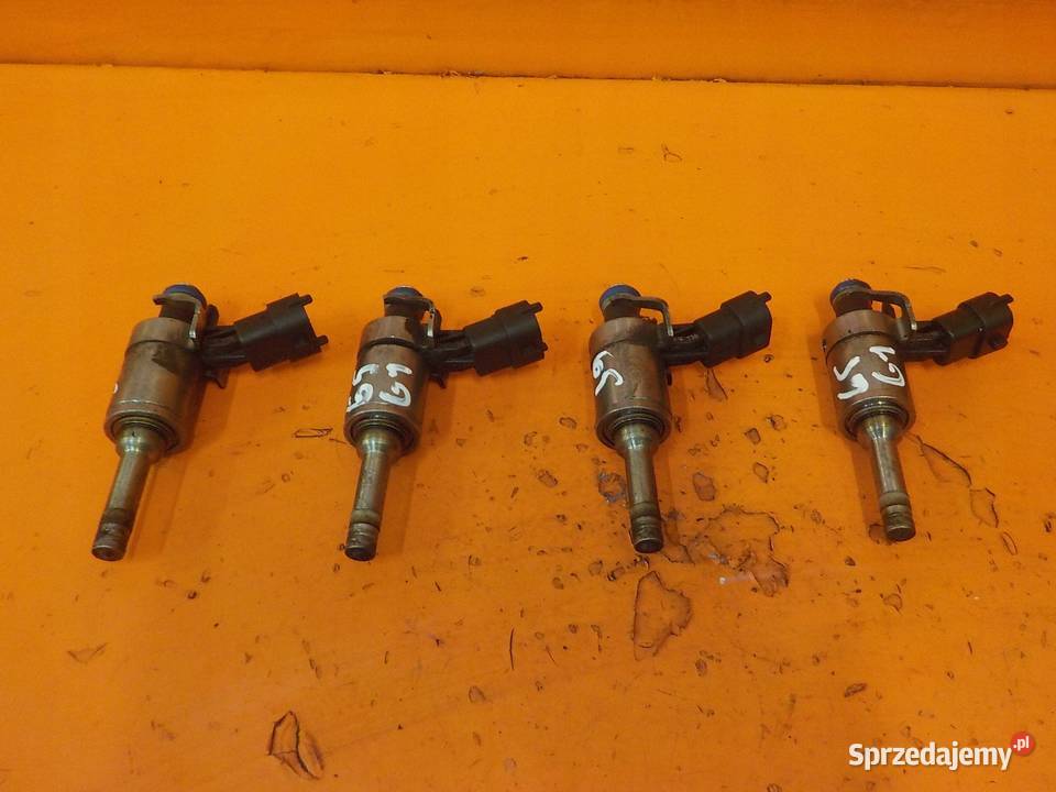 INSIGNIA 20 T 09r A20NHT 220 wtrysk 0261500055