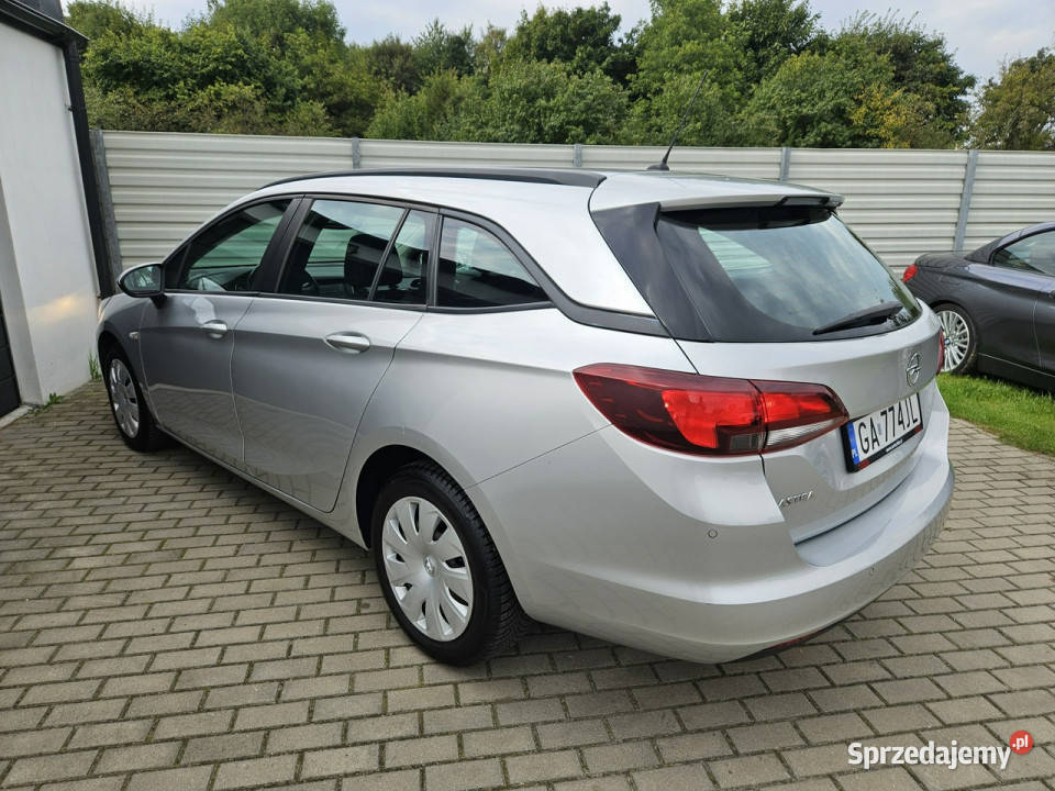 Opel Astra 16 CDTi 110 bezwypadek POLSKI SALON wielofunkcyjna kierownica pomorskie Gdynia