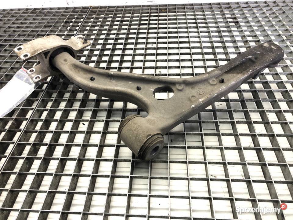 WAHACZ PRAWY PRZÓD MERCEDES W246 Minivan 1118 osobowe