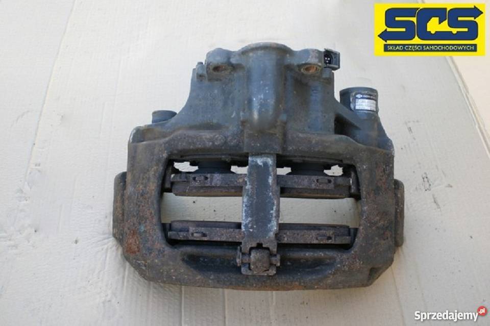 IVECO STRALIS EURO 5 ZACISK TYŁ LEWY PRAWY Bieleń