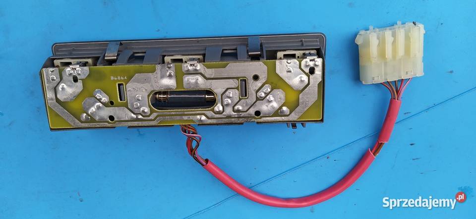 BMW E36 lampka podsufitki oświetlenie kabiny Łask sprzedam