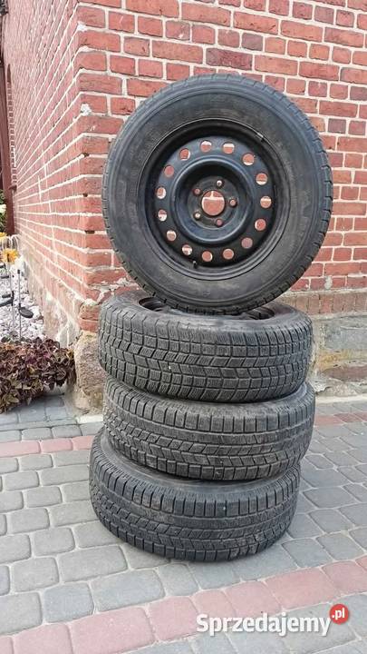 Sprzedam 4 opony wielosezonowe z felgami 21565 Markocin