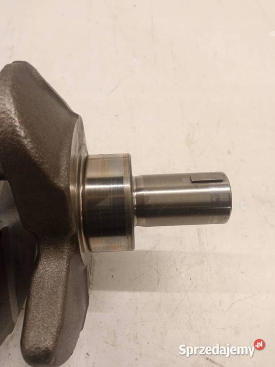 WAŁ KORBOWY 12 16V Nissan Micra IV 2010 Blok silnika