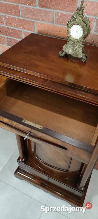 Piękna bieliźniarka słupek biedermeier antyk Łagów