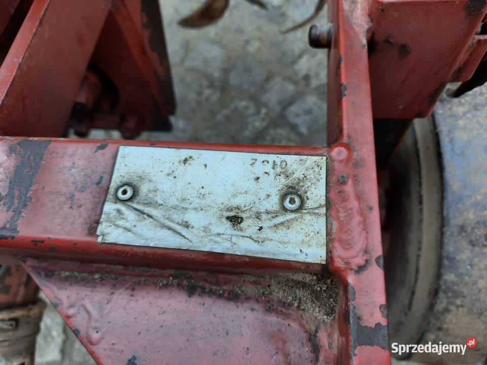 Glebogryzarka Akpil 2 m remoncie Pozostałe Bucze