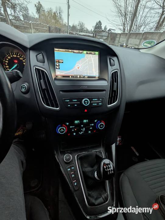 Ford Focus Mk3 lift STLine servisowany 125KM warmińsko-mazurskie
