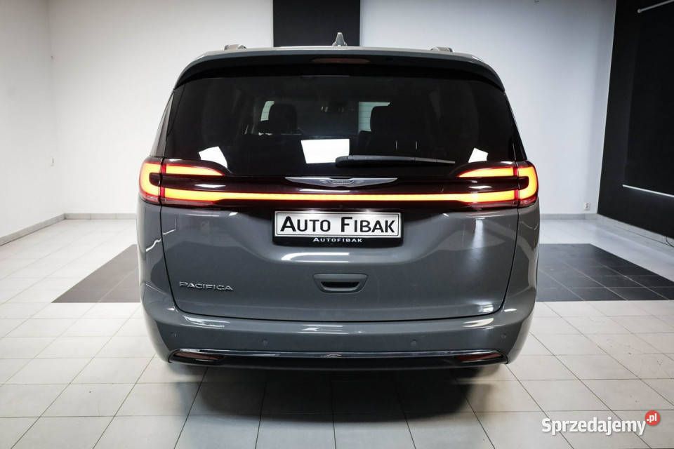 Chrysler Pacifica 36 Benzyna7 4/5 łódzkie Konstantynów Łódzki