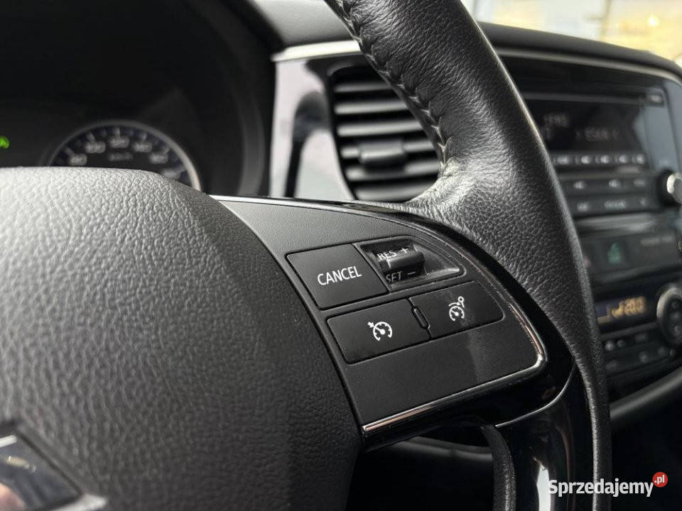 MITSUBISHI Outlander 2018r Serwisowany manualna Warszawa