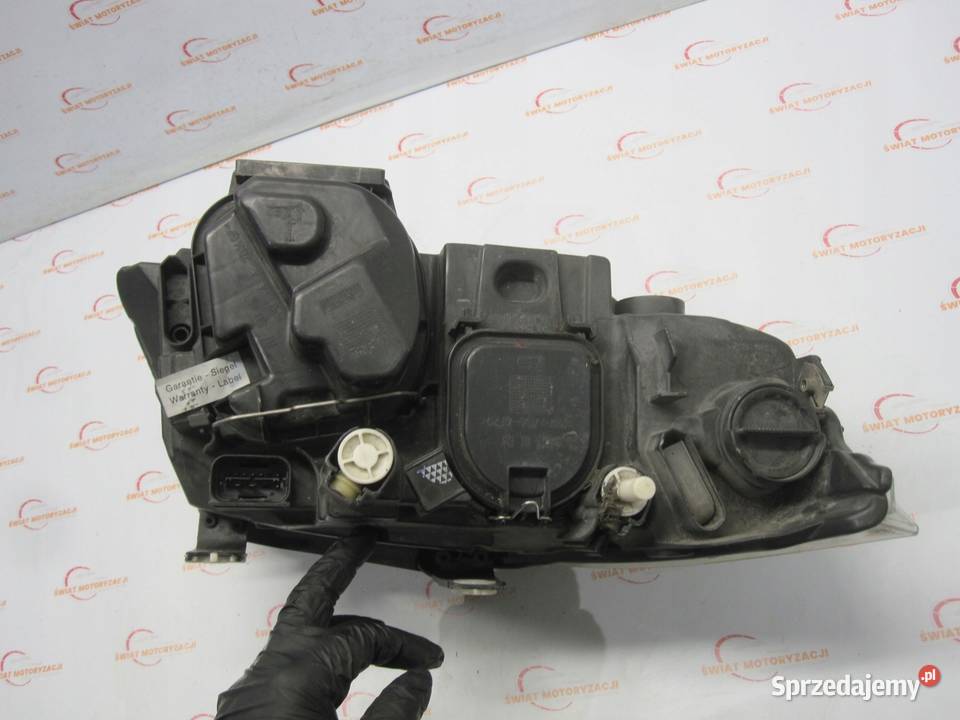 BMW E91 LIFT 09r lampa lewa przód 89318931 osobowe Lampy przednie Kielce