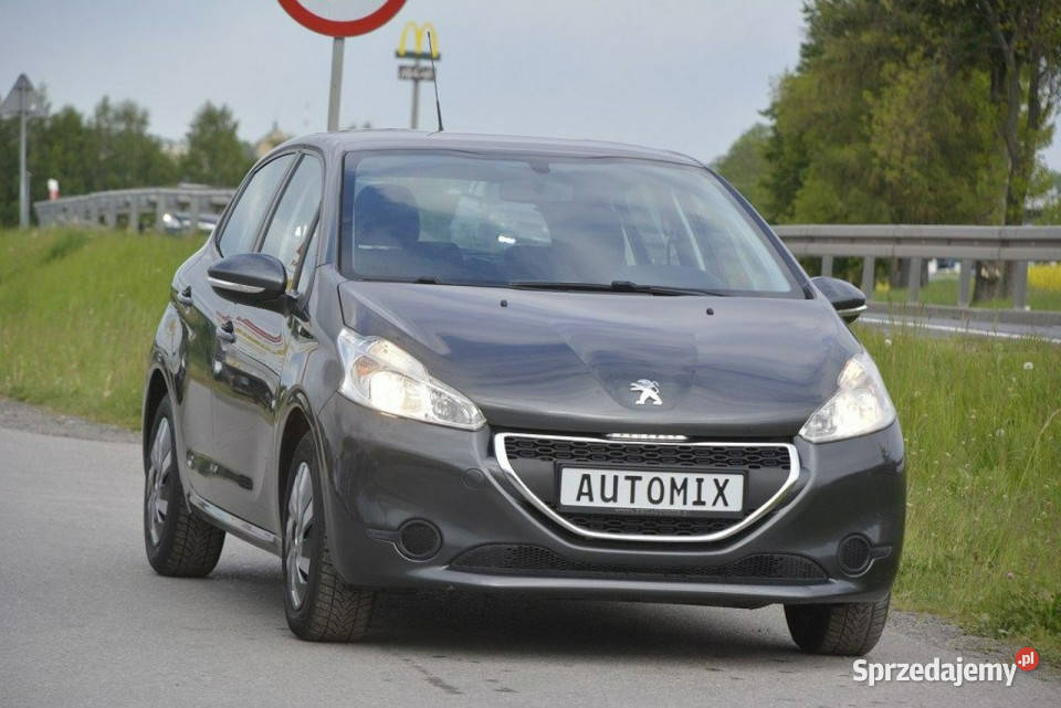 Peugeot 208 12 Benzyna doinwestowany nawigacja klimatyzacja Sędziszów Małopolski