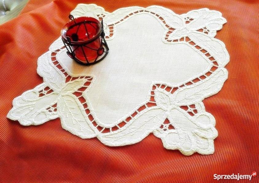 Serwetk dzwonki ręczny haft richelieu biały Obrusy i serwety