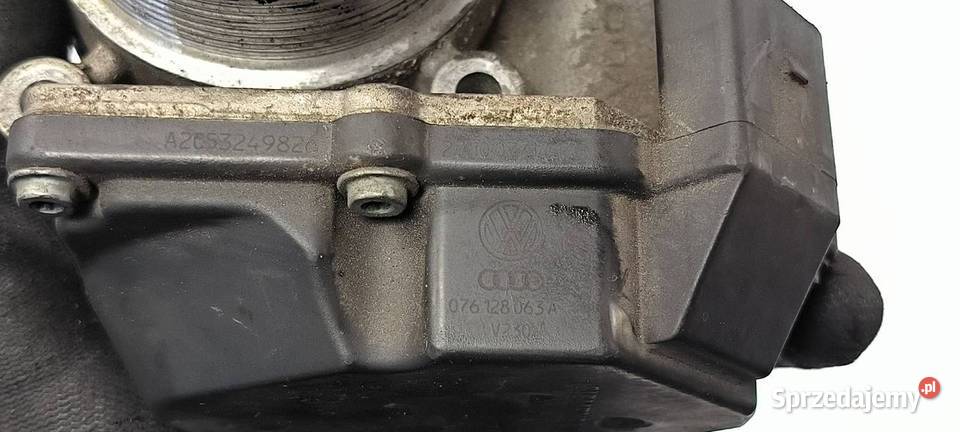 PRZEPUSTNICA VOLKSWAGEN CRAFTER 076128063A Lipno sprzedam