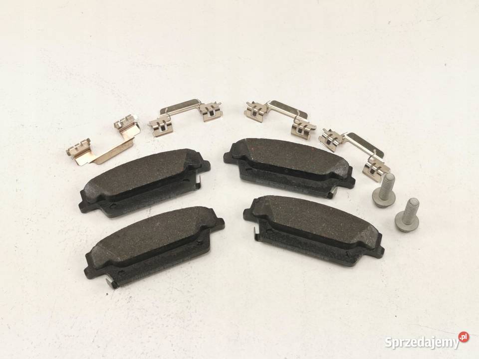 KLOCKI HAMULCOWE TYŁ CADILLAC SRX 36 2008