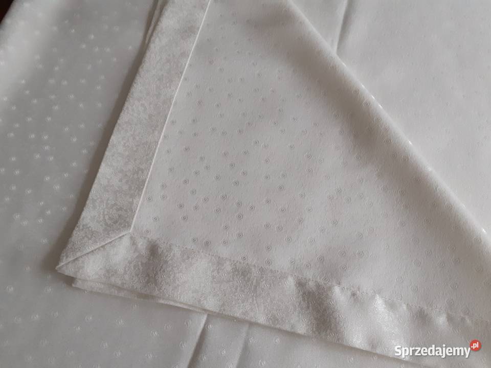 obrus plamoodporny kremowy 150 x 290 Wyposażenie wnętrz sprzedam
