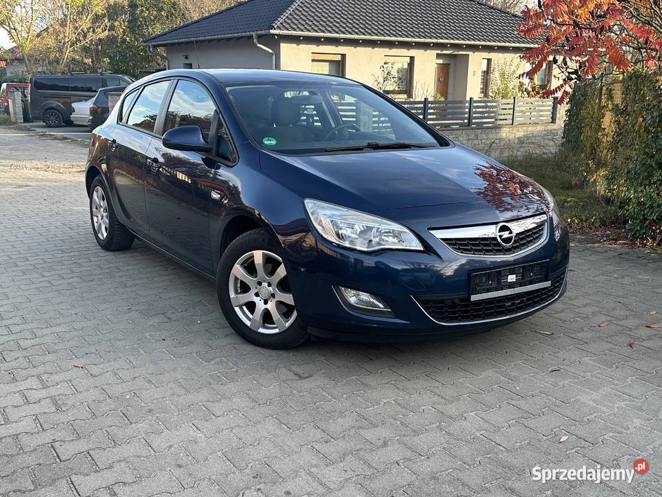 Opel Astra J 1.6 NIE TURBO!!