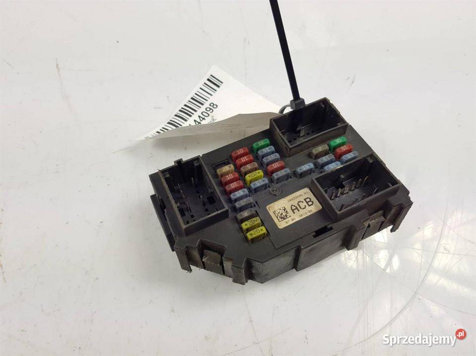 MODUŁ BEZPIECZNIKÓ 20828606N1 CADILLAC ESCALADE Części samochodowe Lipno