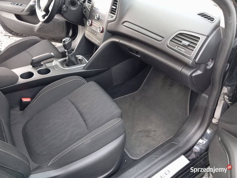 Renault Megane 13 TCe Limited sprowadzony Rok produkcji 2019 Megane wielkopolskie Trzemeszno