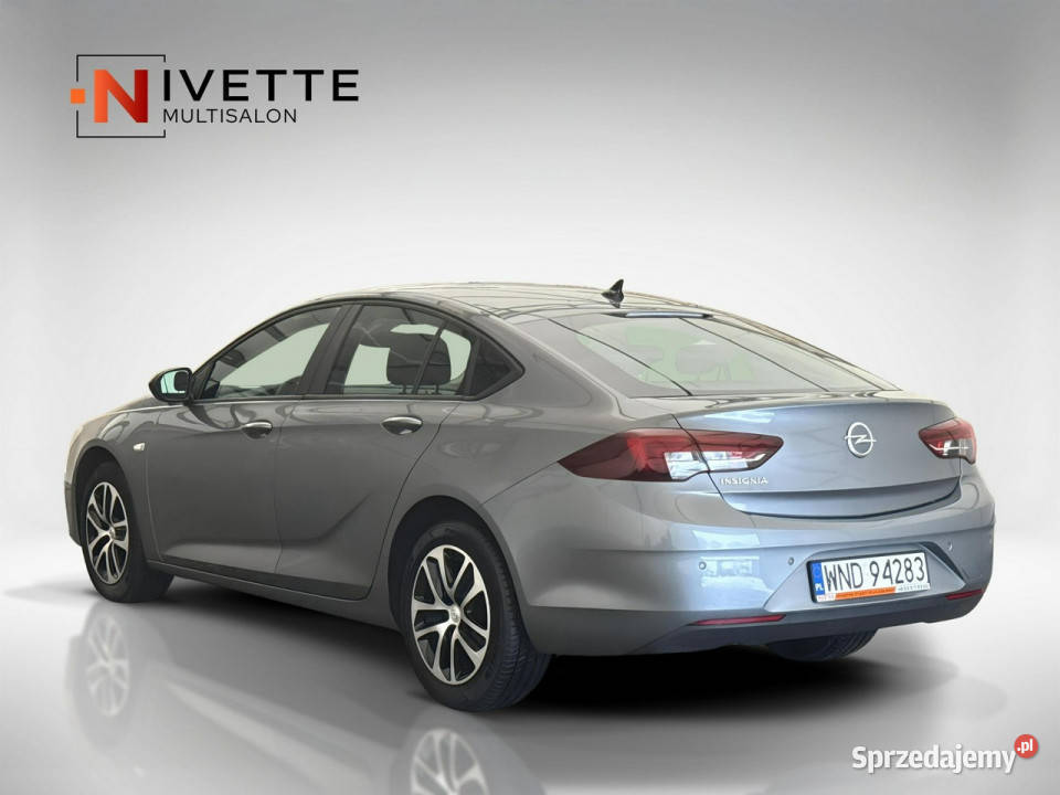 Opel Insignia 15 DVH MT6 SS 122 Edition Salon światła do jazdy dziennej