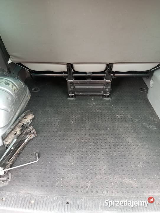 Volkswagen Transporter T5 9osob Leszczydół Stary sprzedam